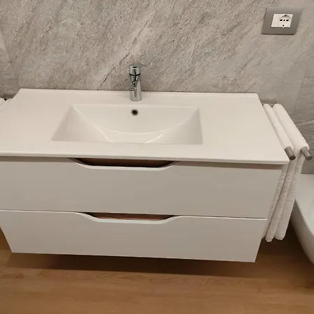 Gianni Rocca Piano 1 E 2 Apartment